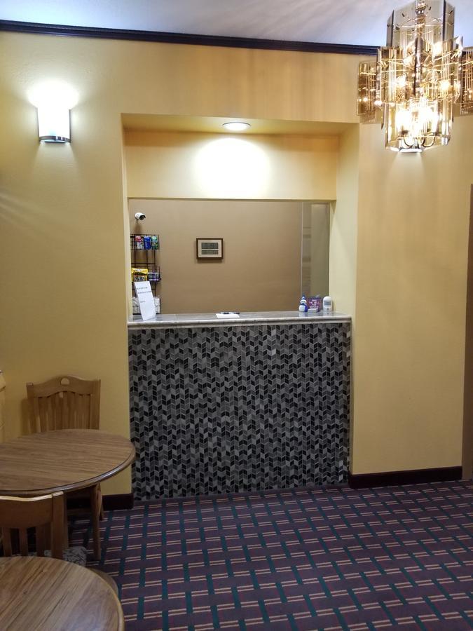 Motel 7 רולינס מראה חיצוני תמונה